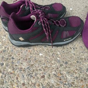Columbia BL6009-520 Techlite Hiking Trail Women's US Size 9.5 M